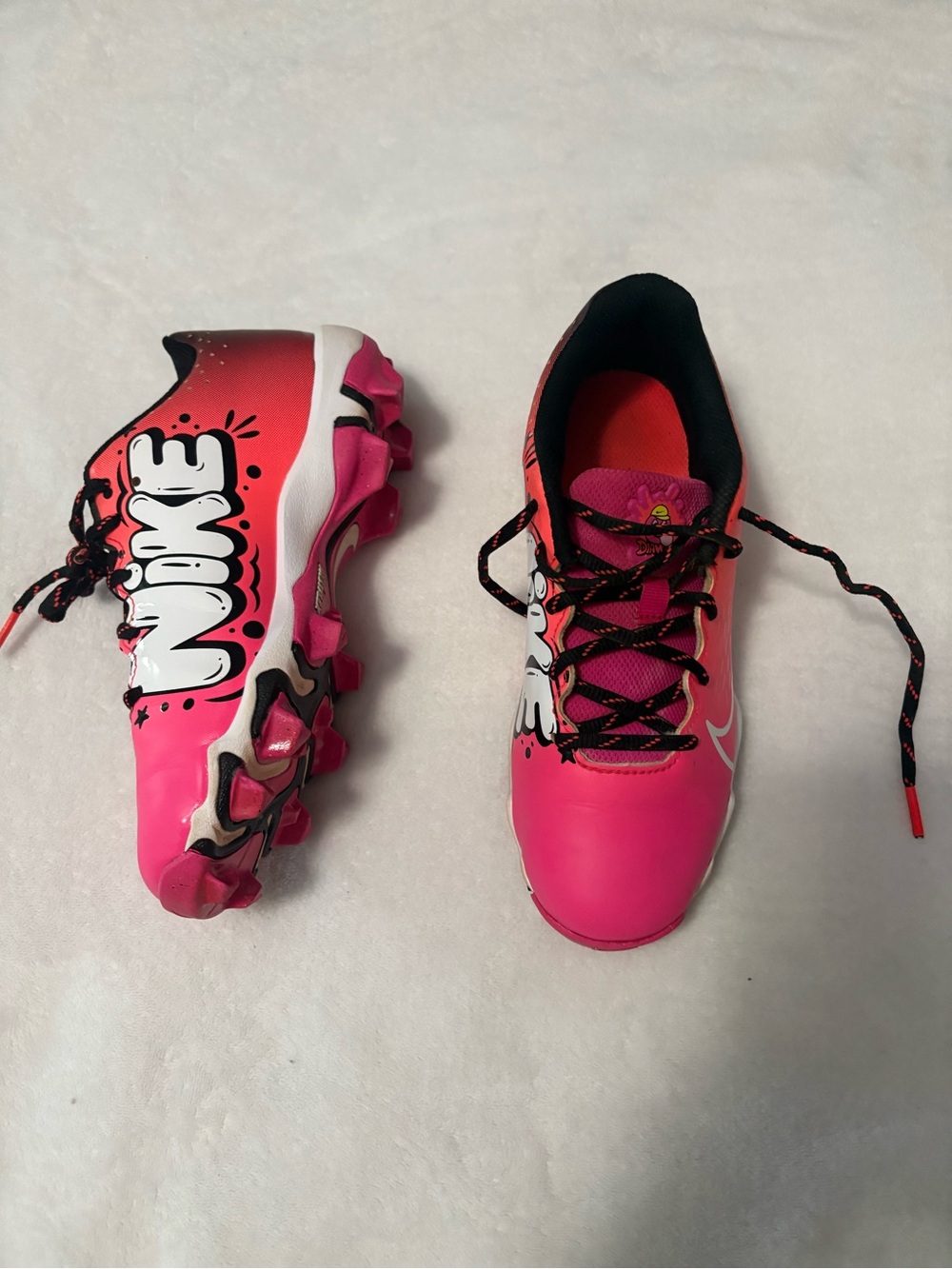 Nike Kids Pink Graphic Soccer Cleats